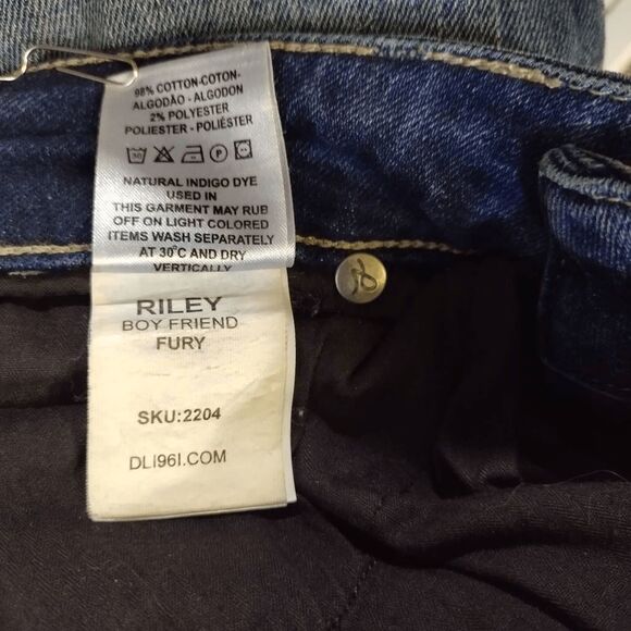 DL1961 Riley Boyfriend Fury Distressed Ripped Straight Jeans Sz 24 Blue - Picture 8 of 9